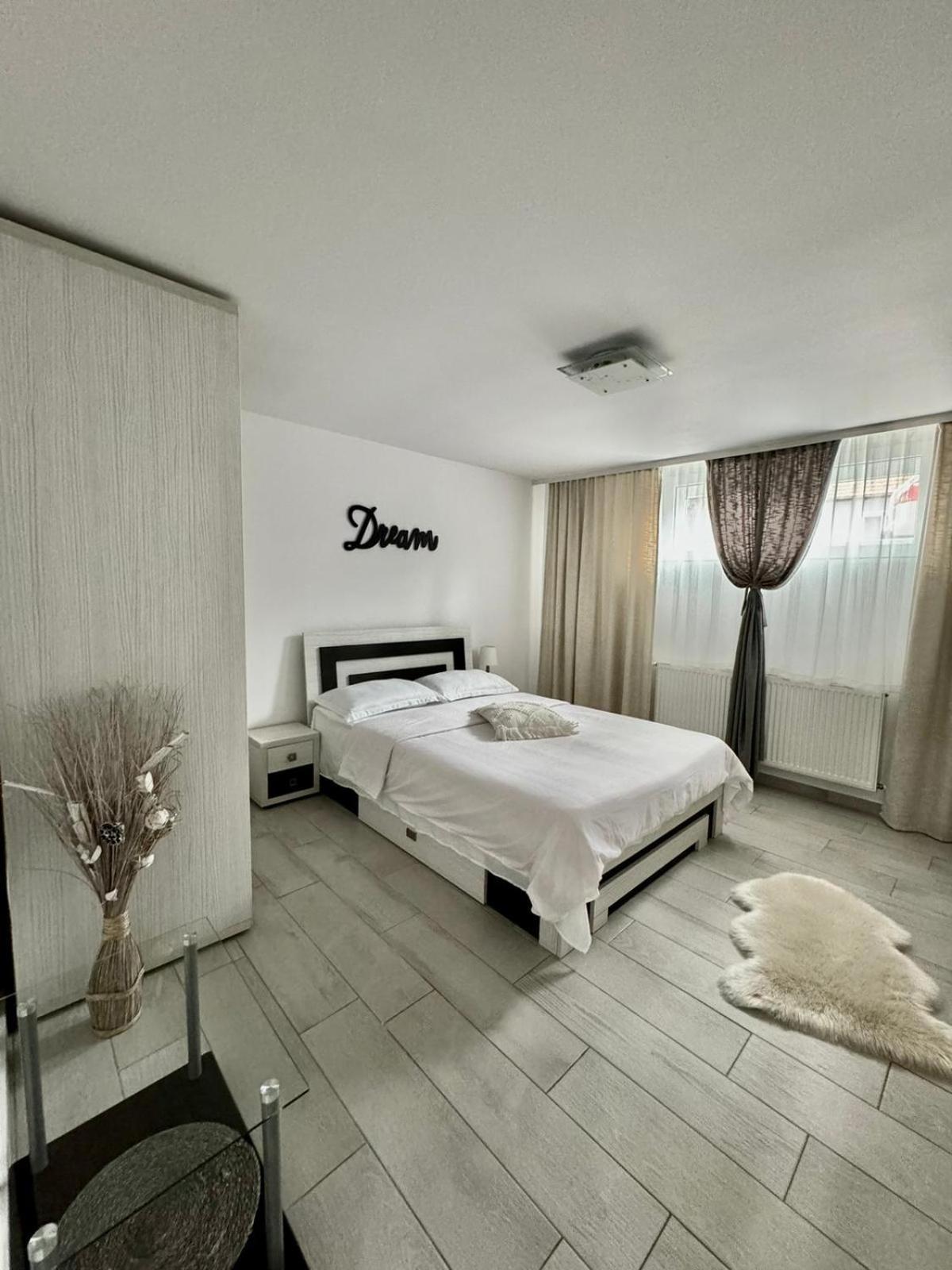 Apartamento La Relax Braşov Exterior foto